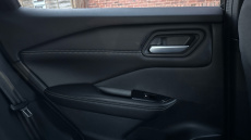 Nissan Qashqai 1.3 DiG-T MH 158 N-Connecta 5dr Petrol Hatchback